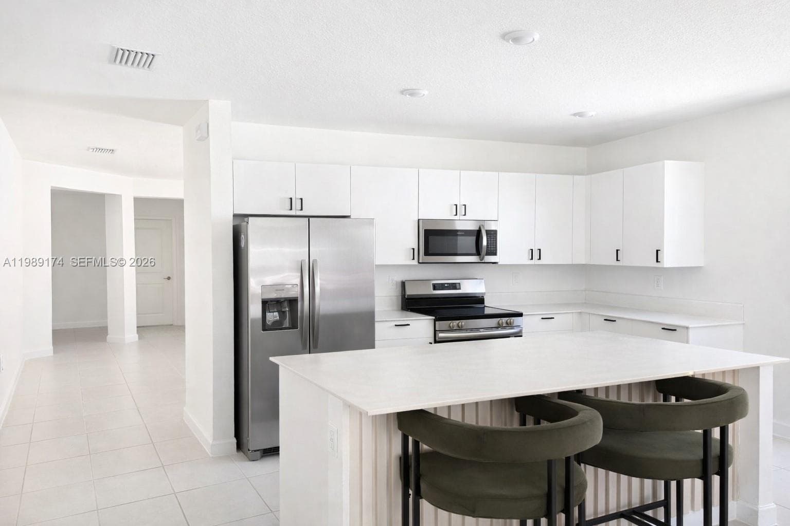 2402 SE 30th St, Homestead FL 33035 — 2
