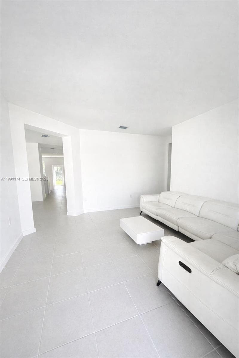 2402 SE 30th St, Homestead FL 33035 — 6