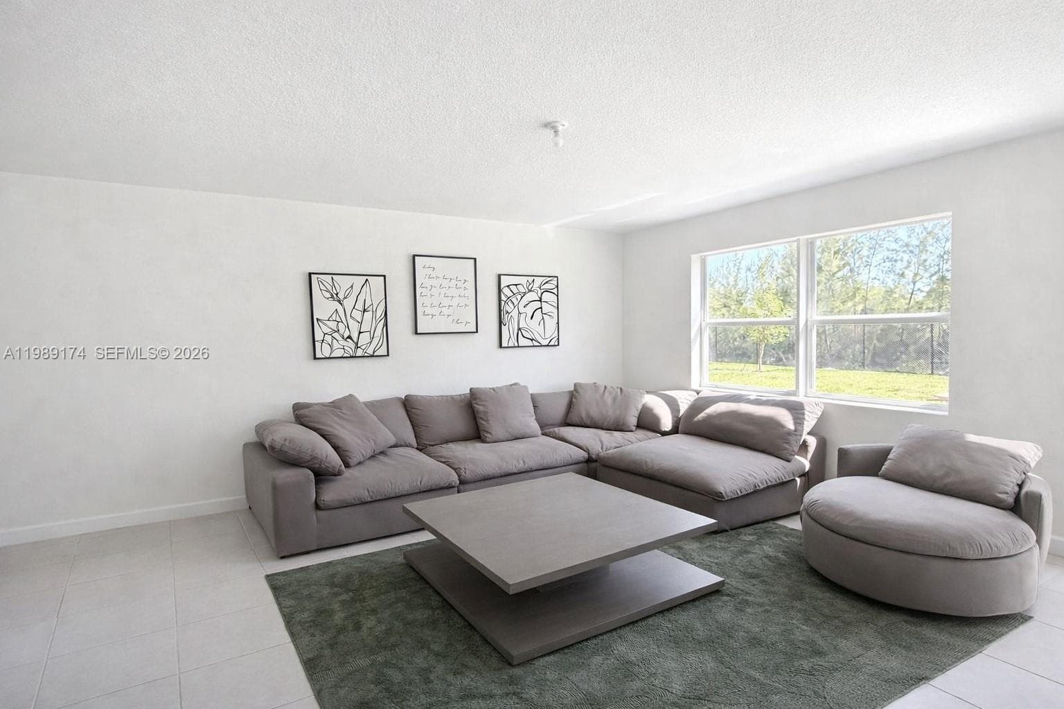 2402 SE 30th St, Homestead FL 33035 — 5