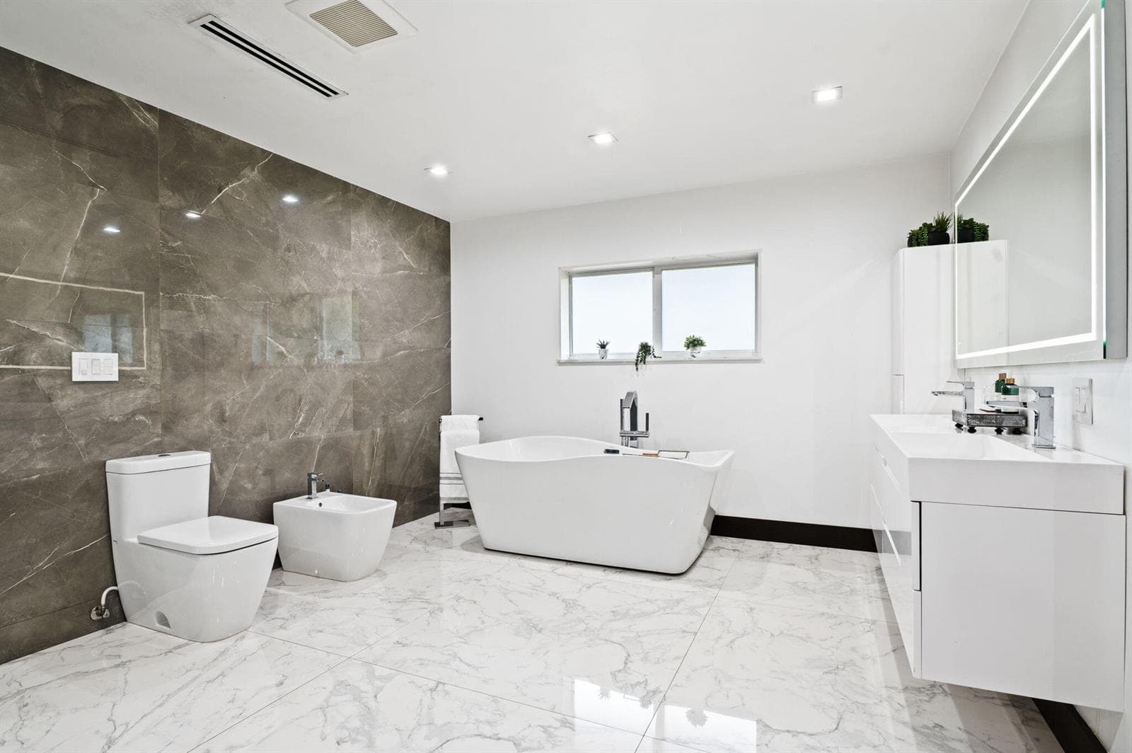 2840 SW 128th Avenue, Miami FL 33175 — 19