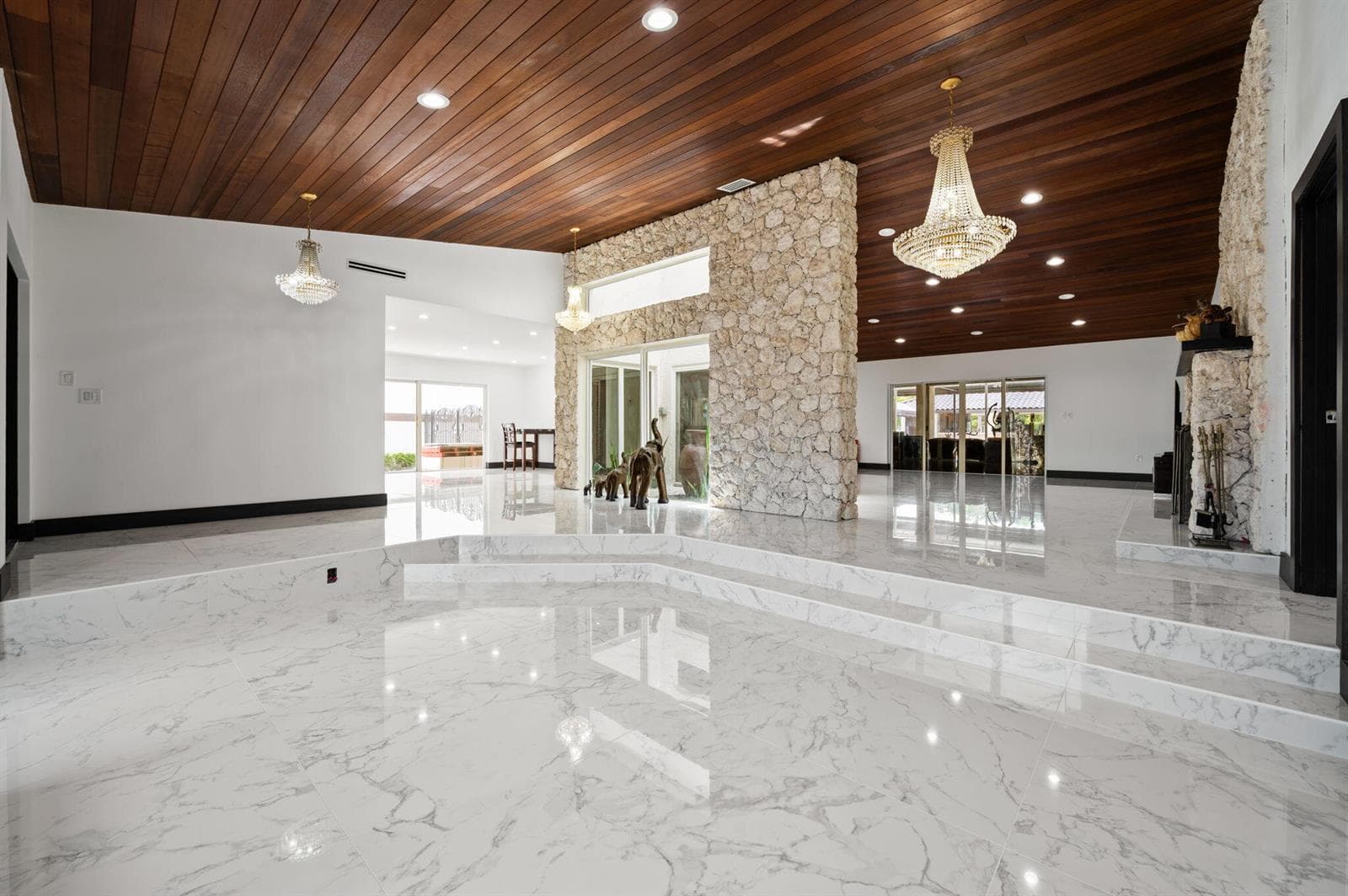 2840 SW 128th Avenue, Miami FL 33175 — 8