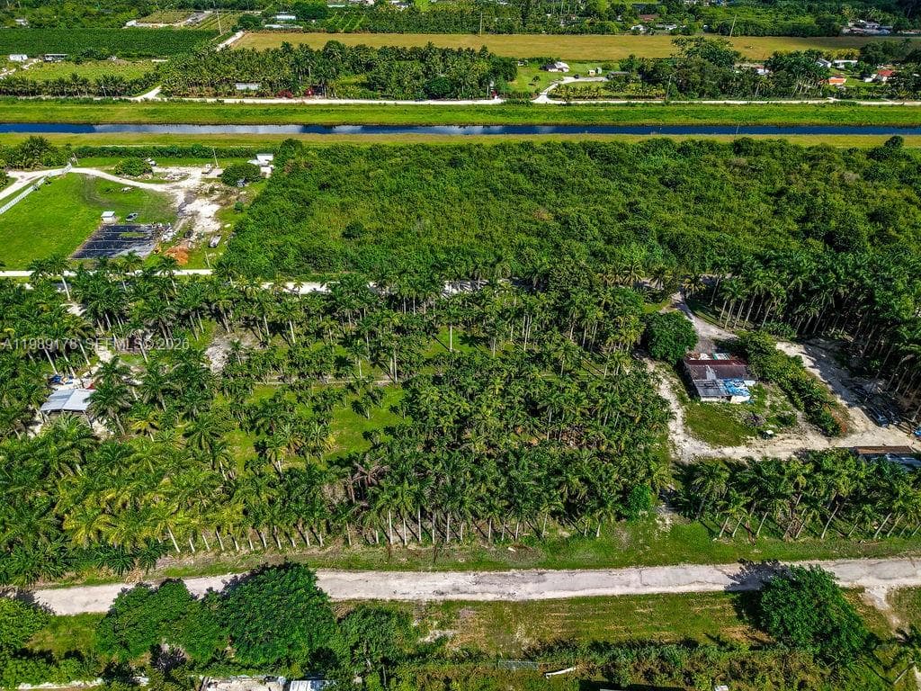 10650 SW 206th Ave, Miami FL 33187 — 6