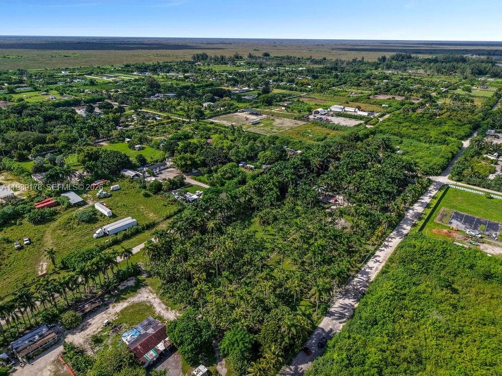 10650 SW 206th Ave, Miami FL 33187 — 10