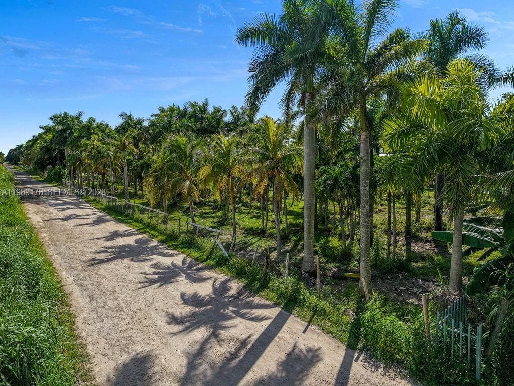 10650 SW 206th Ave, Miami FL 33187 — 15
