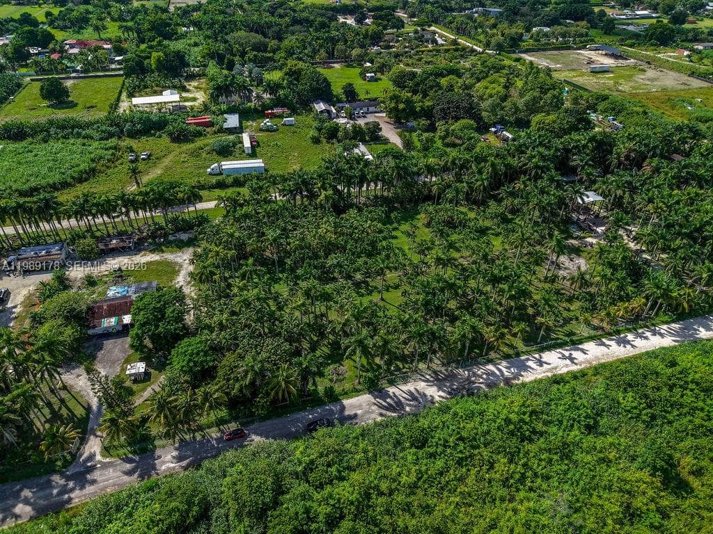 10650 SW 206th Ave, Miami FL 33187 — 11