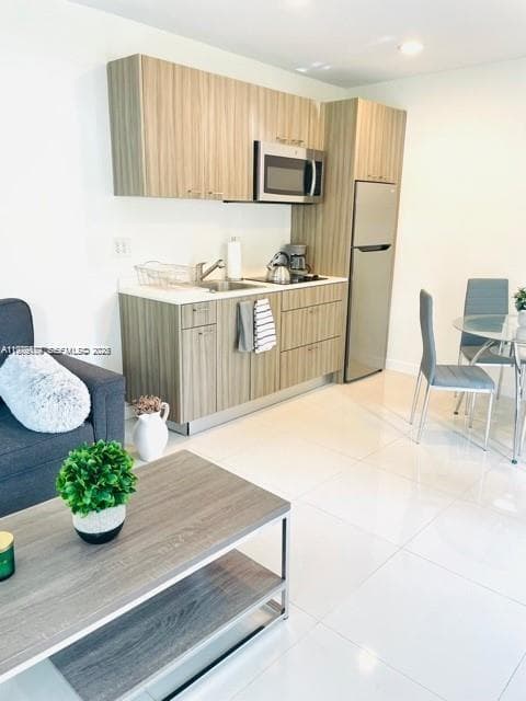 1419 West Ave # 106, Miami Beach FL 33139 — 7