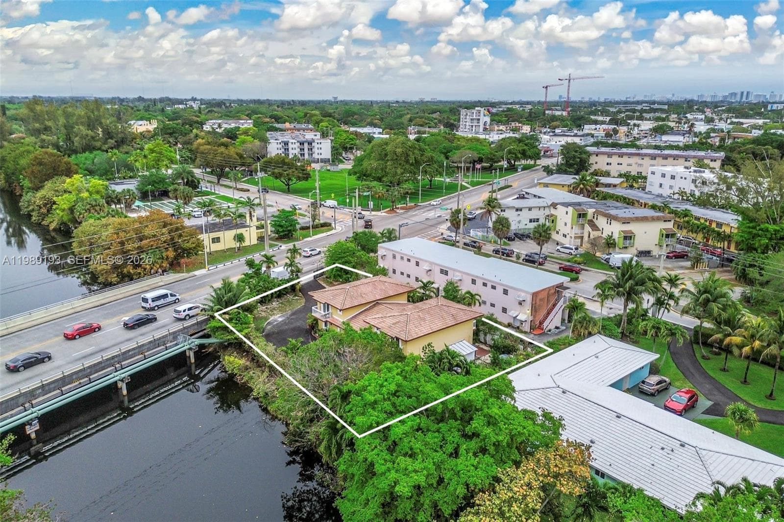 12085 W Dixie Hwy, Biscayne Park FL 33161 — 52