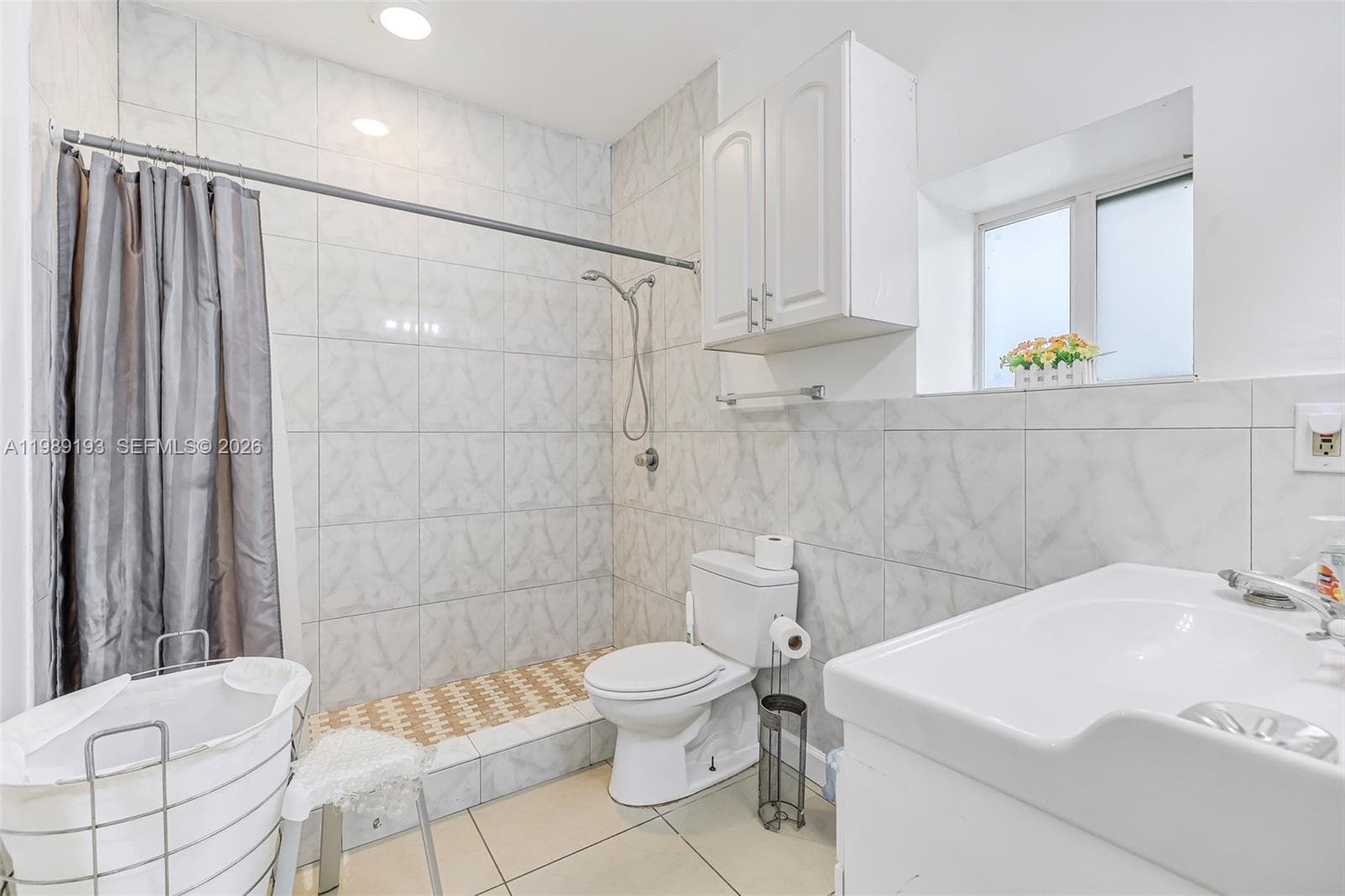 12085 W Dixie Hwy, Biscayne Park FL 33161 — 17