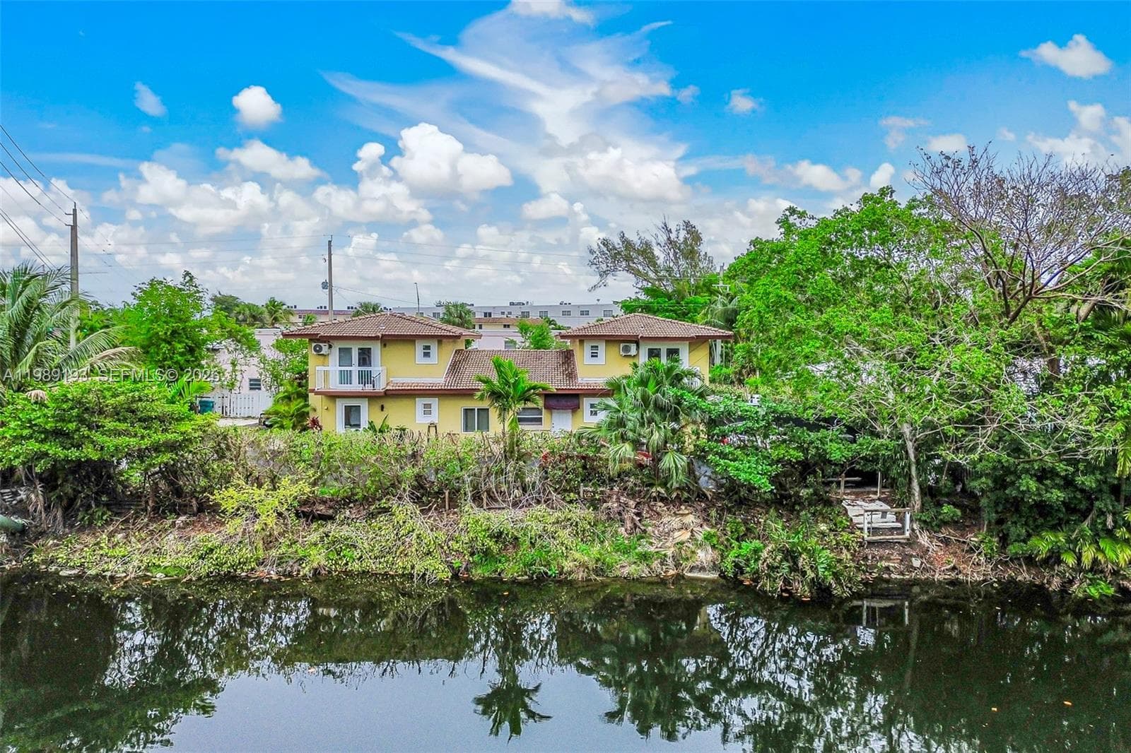 12085 W Dixie Hwy, Biscayne Park FL 33161 — 48