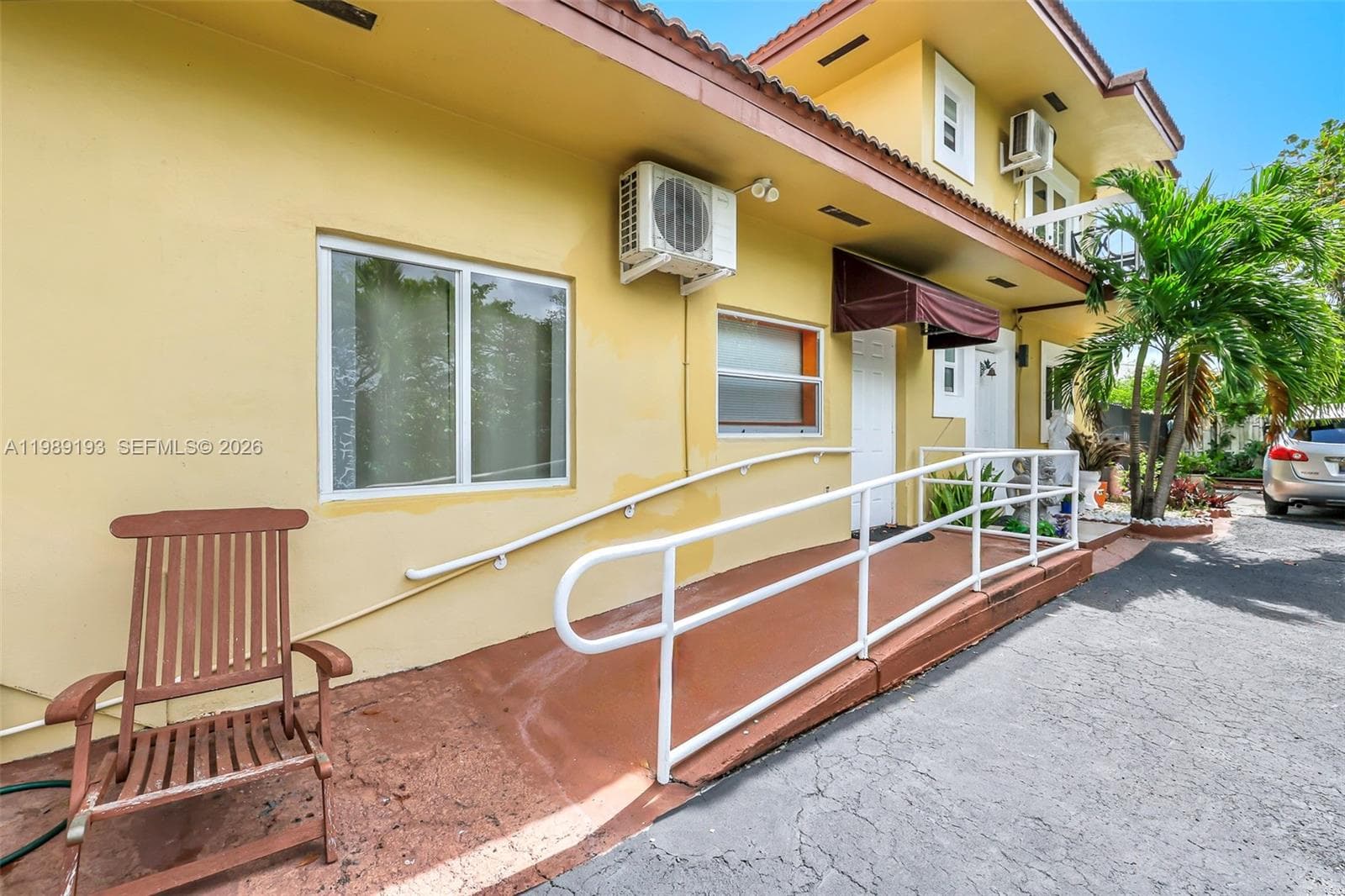 12085 W Dixie Hwy, Biscayne Park FL 33161 — 11