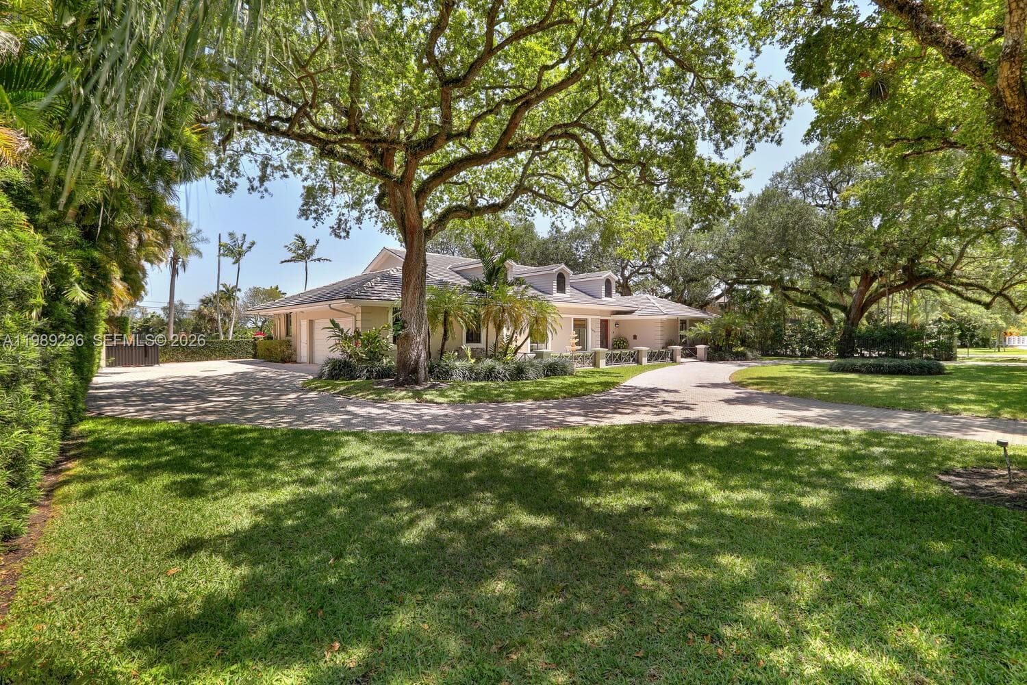 3425 Alhambra Cir, Coral Gables FL 33134 — 2