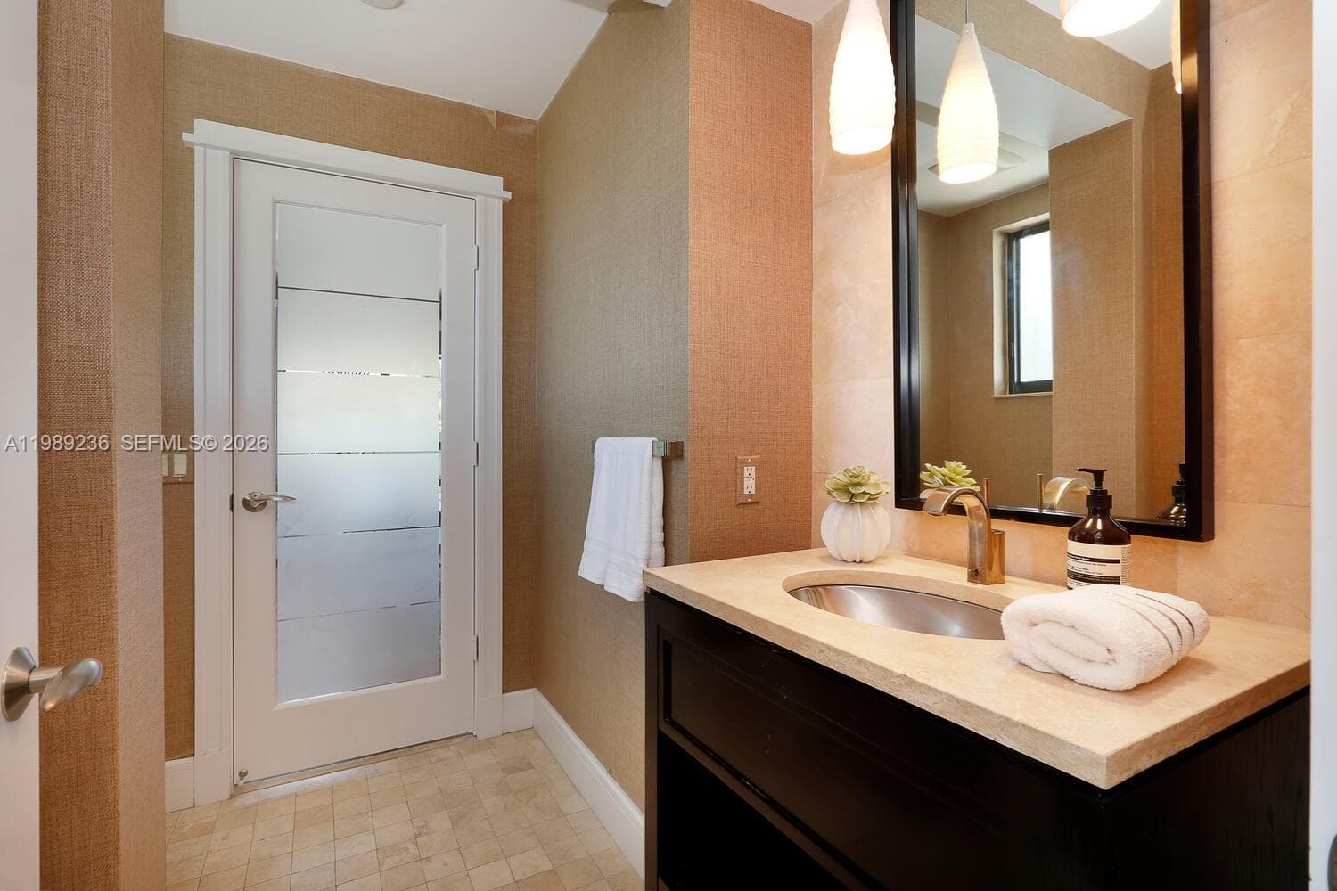 3425 Alhambra Cir, Coral Gables FL 33134 — 35