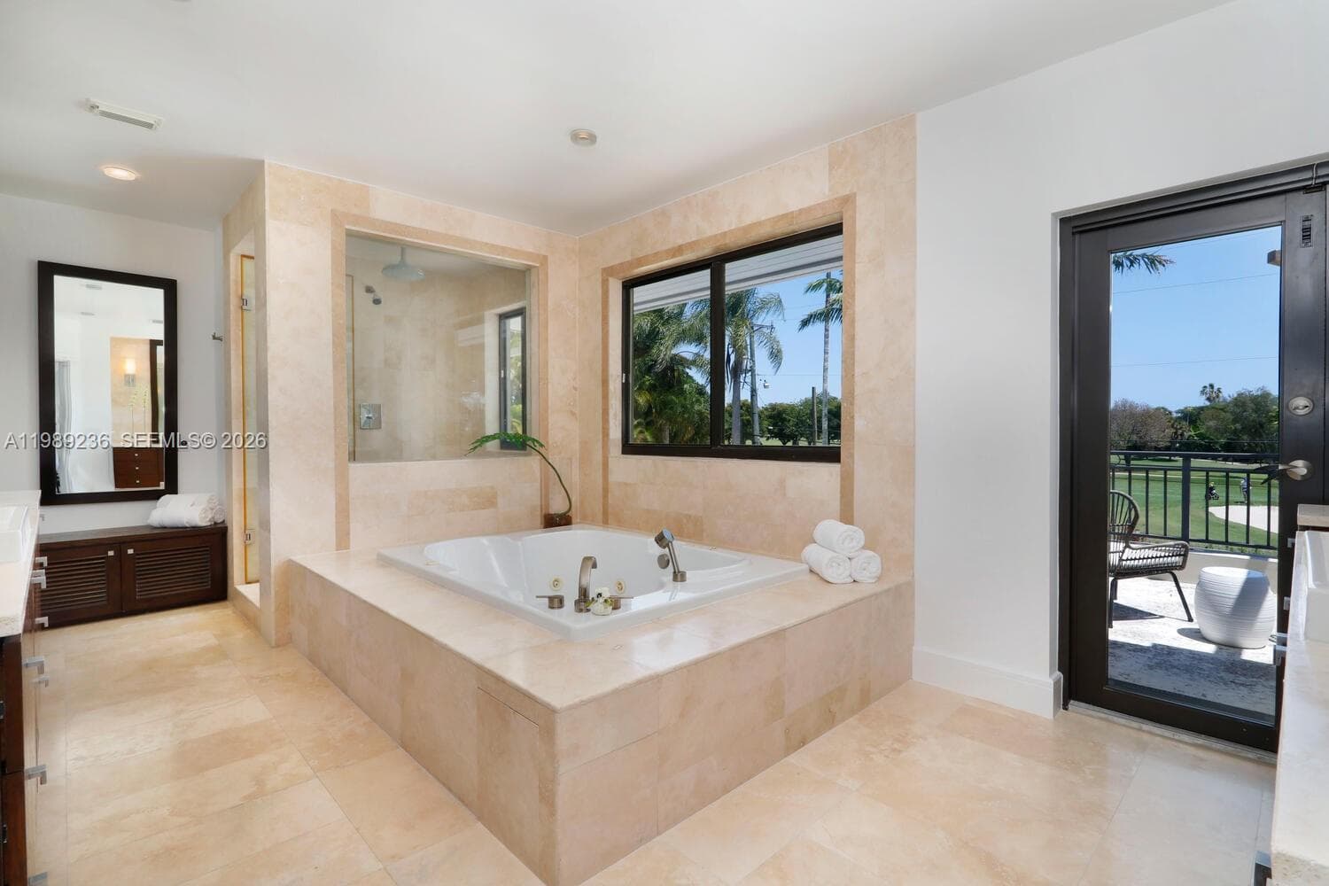 3425 Alhambra Cir, Coral Gables FL 33134 — 39