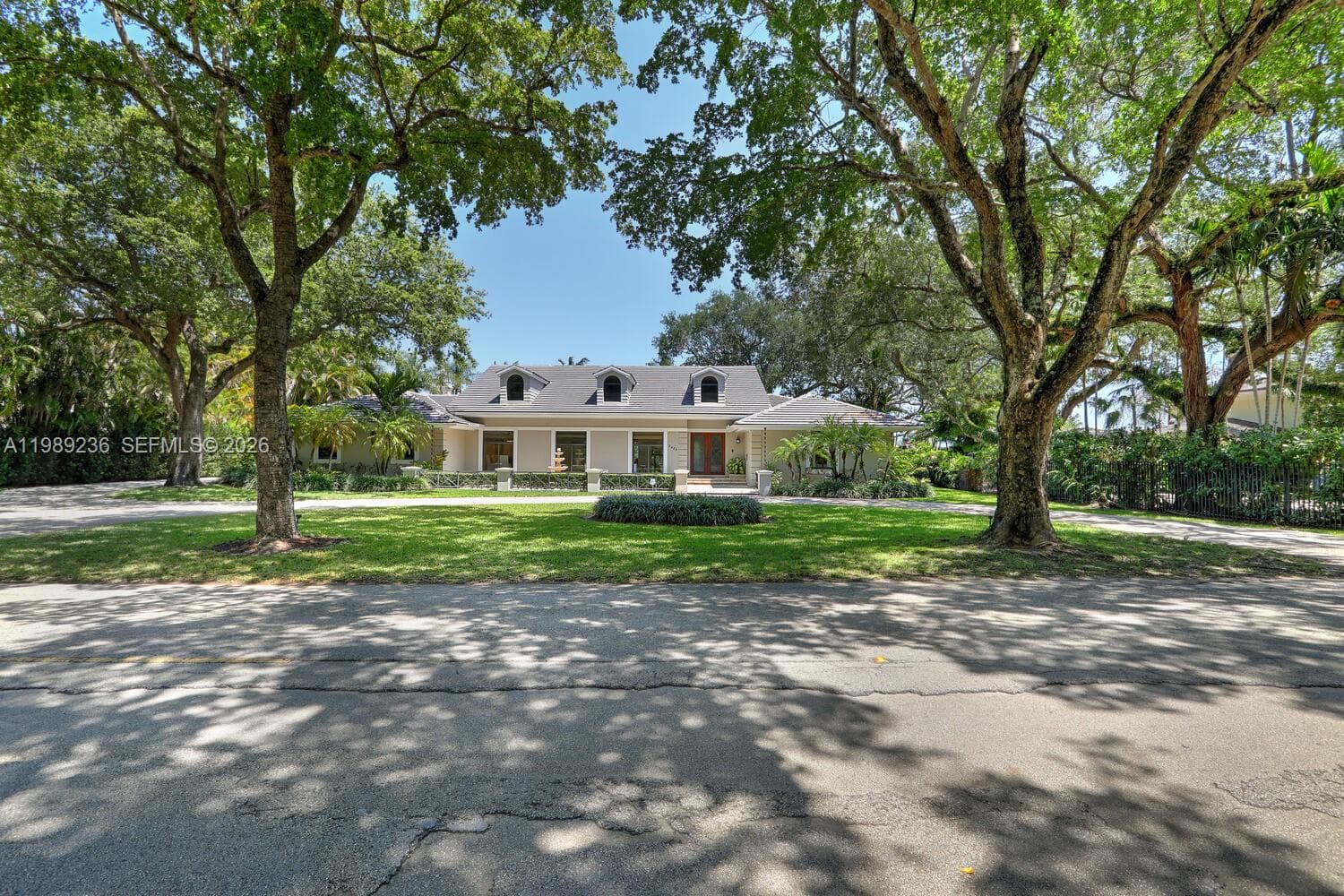 3425 Alhambra Cir, Coral Gables FL 33134 — 4