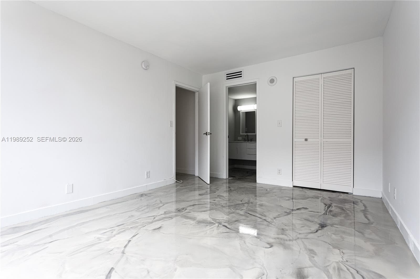 Plaza Of Americas Condo P, Sunny Isles Beach, FL — 23
