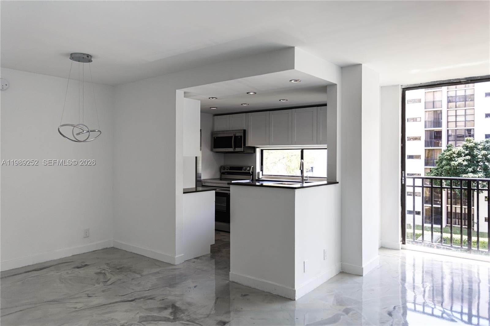 Plaza Of Americas Condo P, Sunny Isles Beach, FL — 5