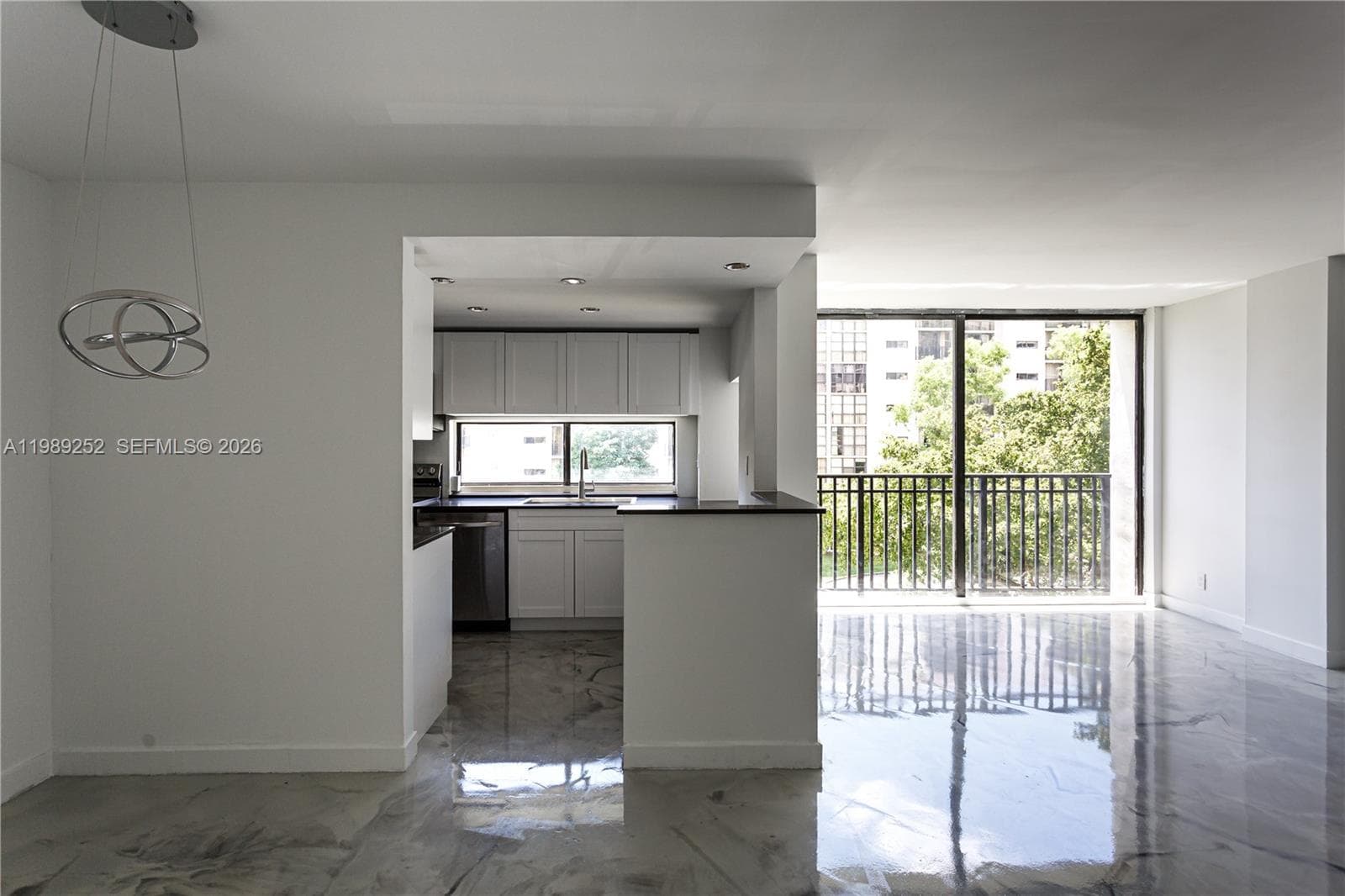 Plaza Of Americas Condo P, Sunny Isles Beach, FL — 14