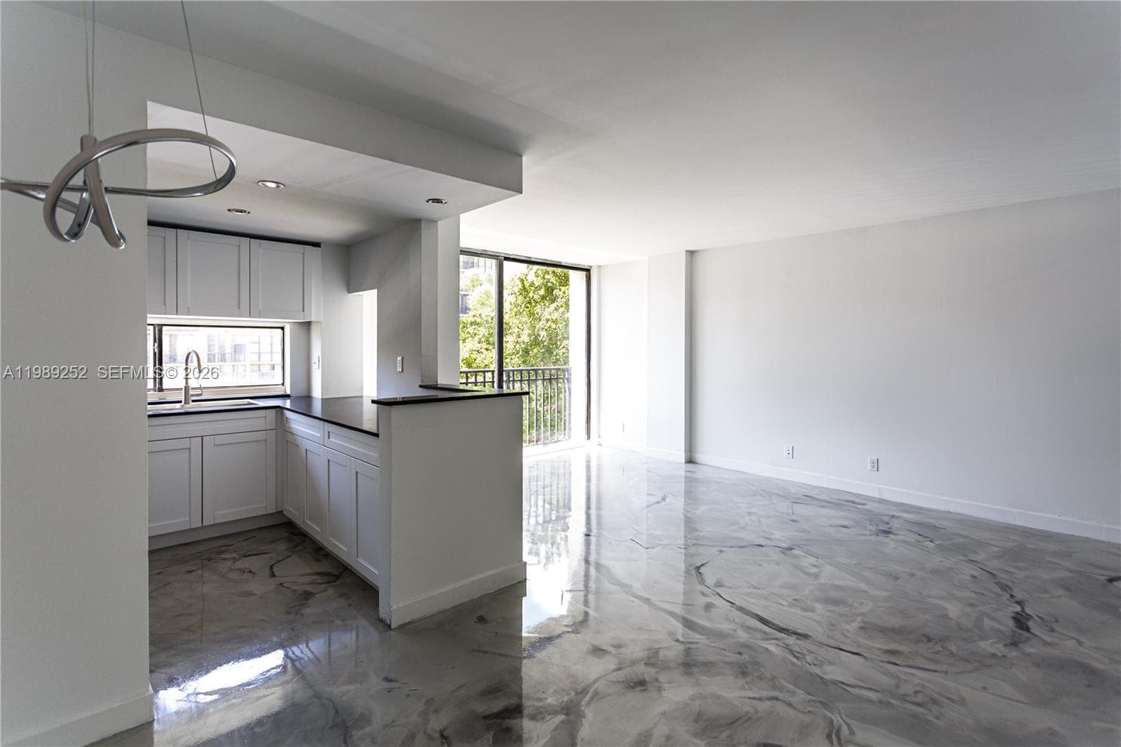 Plaza Of Americas Condo P, Sunny Isles Beach, FL — 11