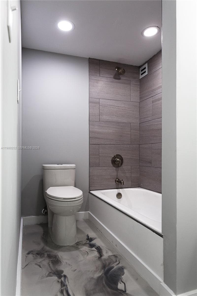 Plaza Of Americas Condo P, Sunny Isles Beach, FL — 35