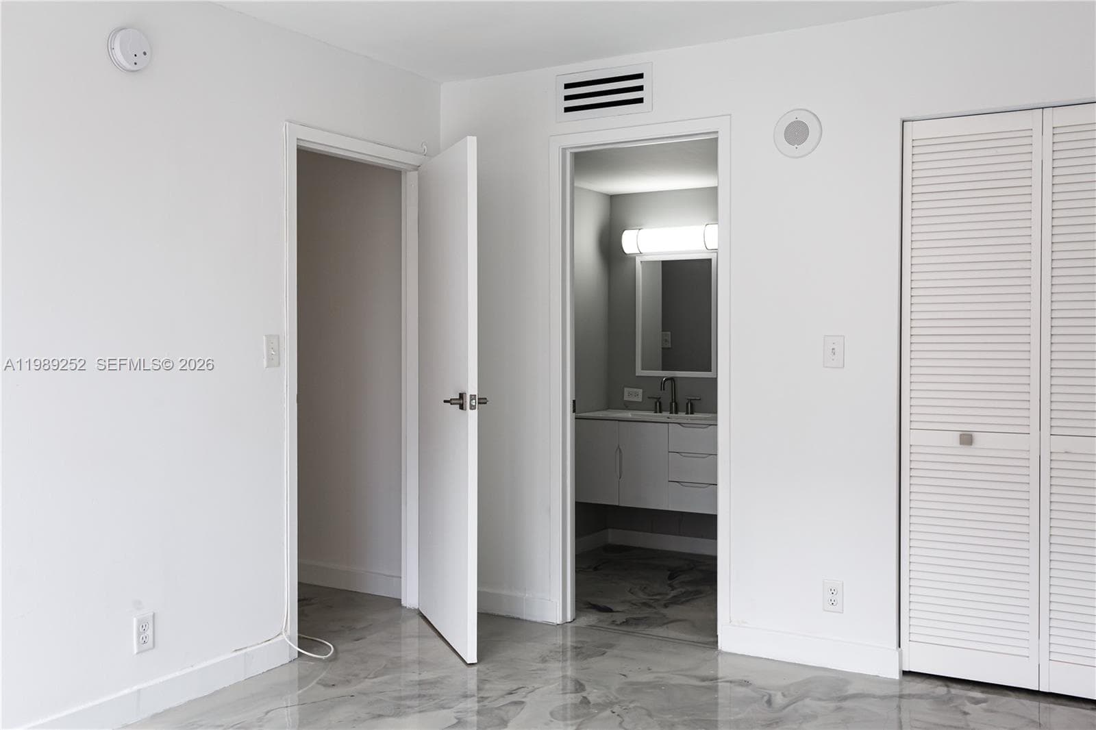 Plaza Of Americas Condo P, Sunny Isles Beach, FL — 31