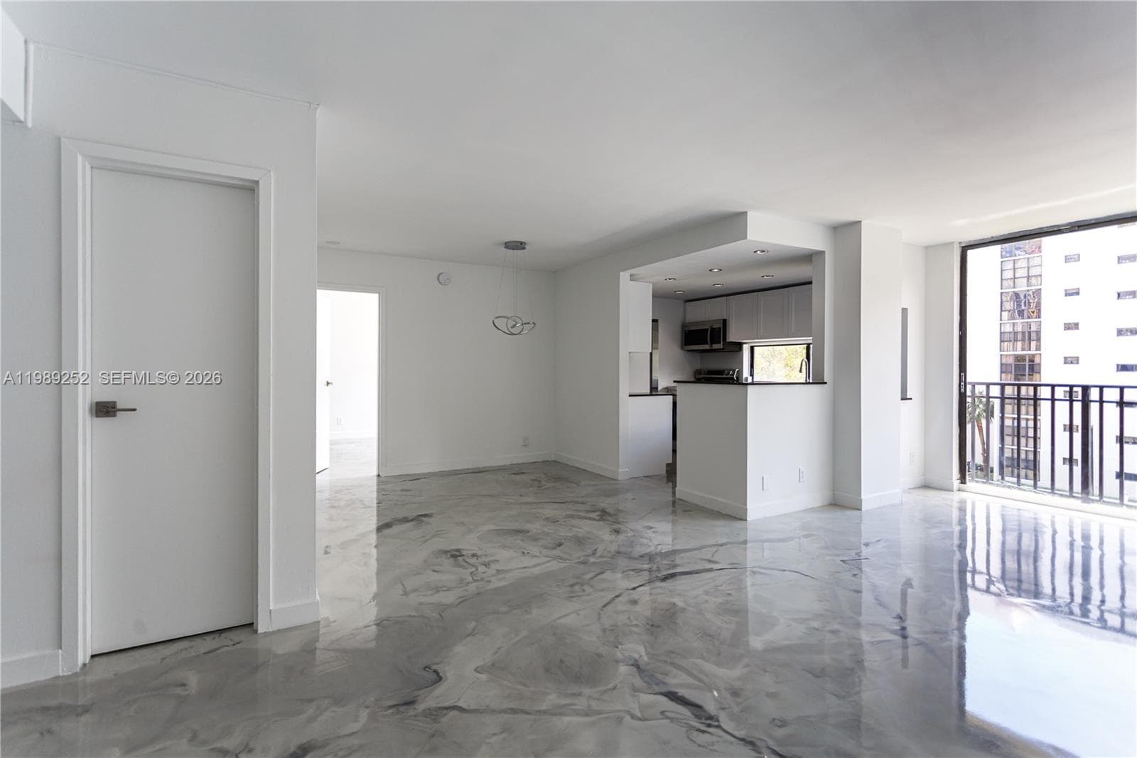 Plaza Of Americas Condo P, Sunny Isles Beach, FL — 4