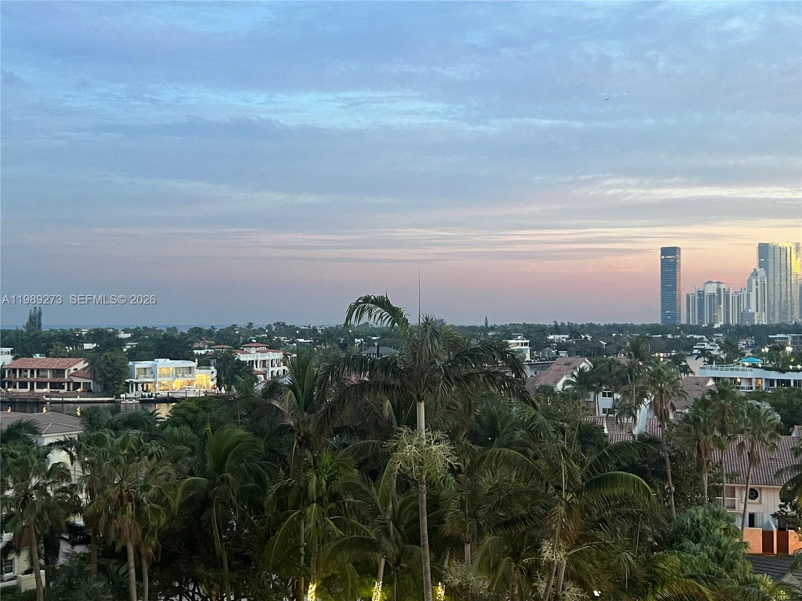 21050 Point Pl # 702, Aventura FL 33180 — 2