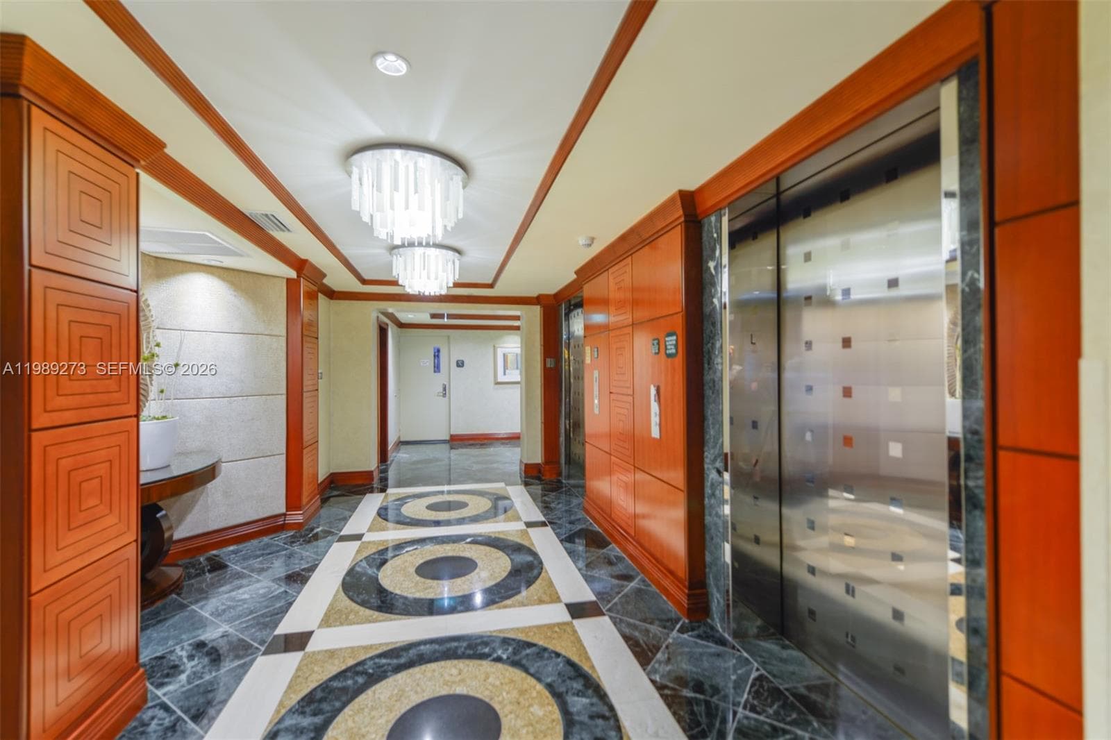 21050 Point Pl # 702, Aventura FL 33180 — 35