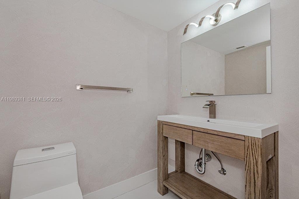 Roney Palace Condo, Miami Beach, FL — 12