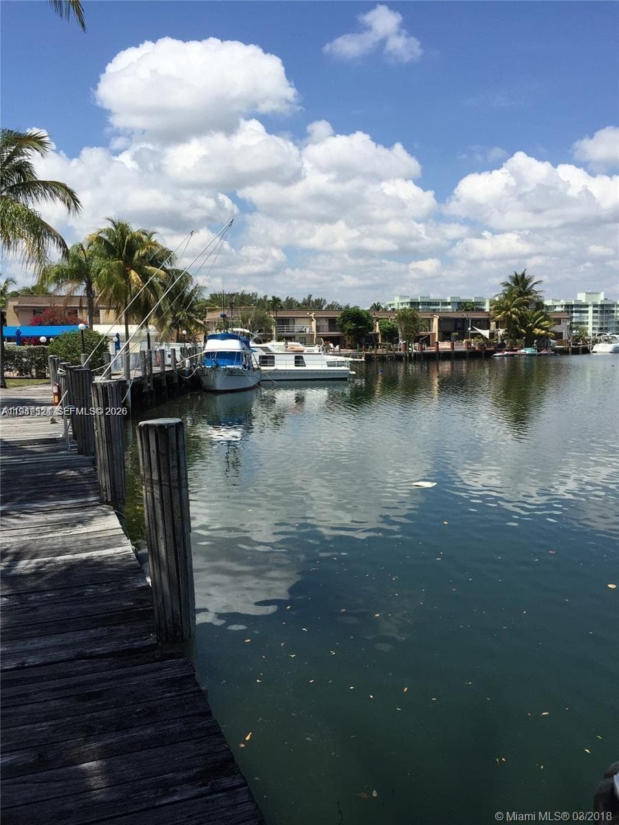 2821 N Miami Beach Blvd # 2K, North Miami Beach FL 33160 — 33