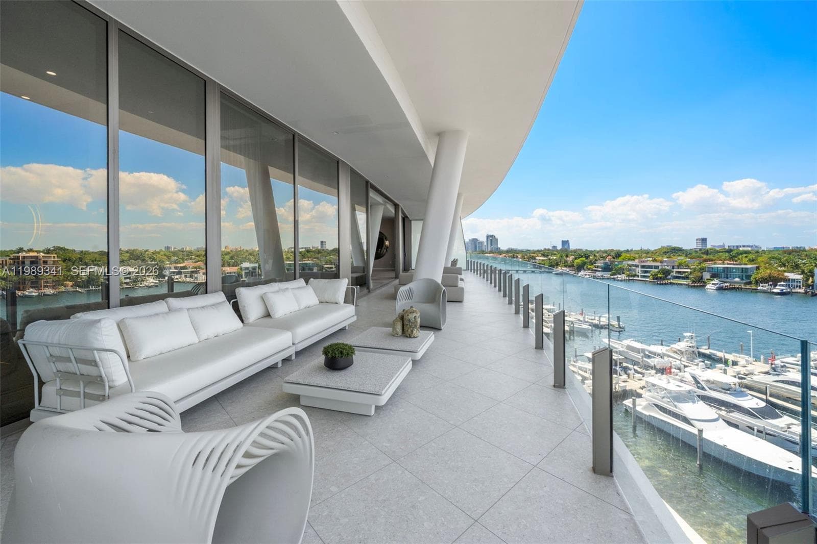 5 Grove Isle Dr, Coconut Grove FL 33131 — 24