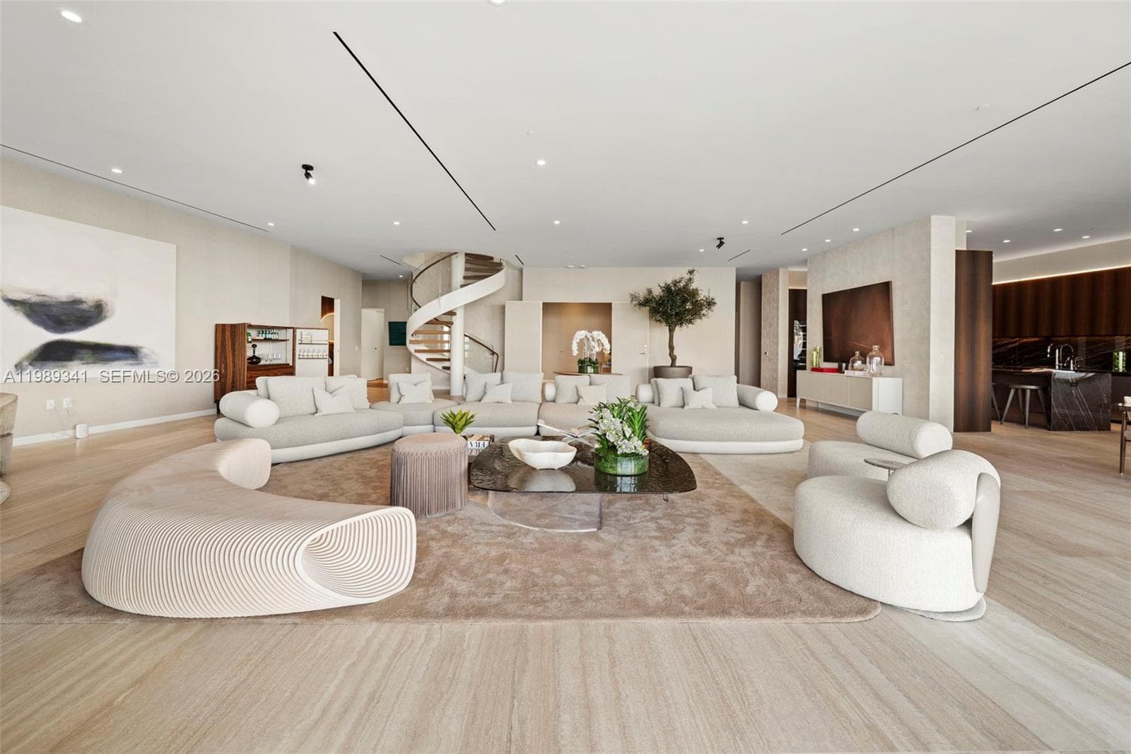5 Grove Isle Dr, Coconut Grove FL 33131 — 11