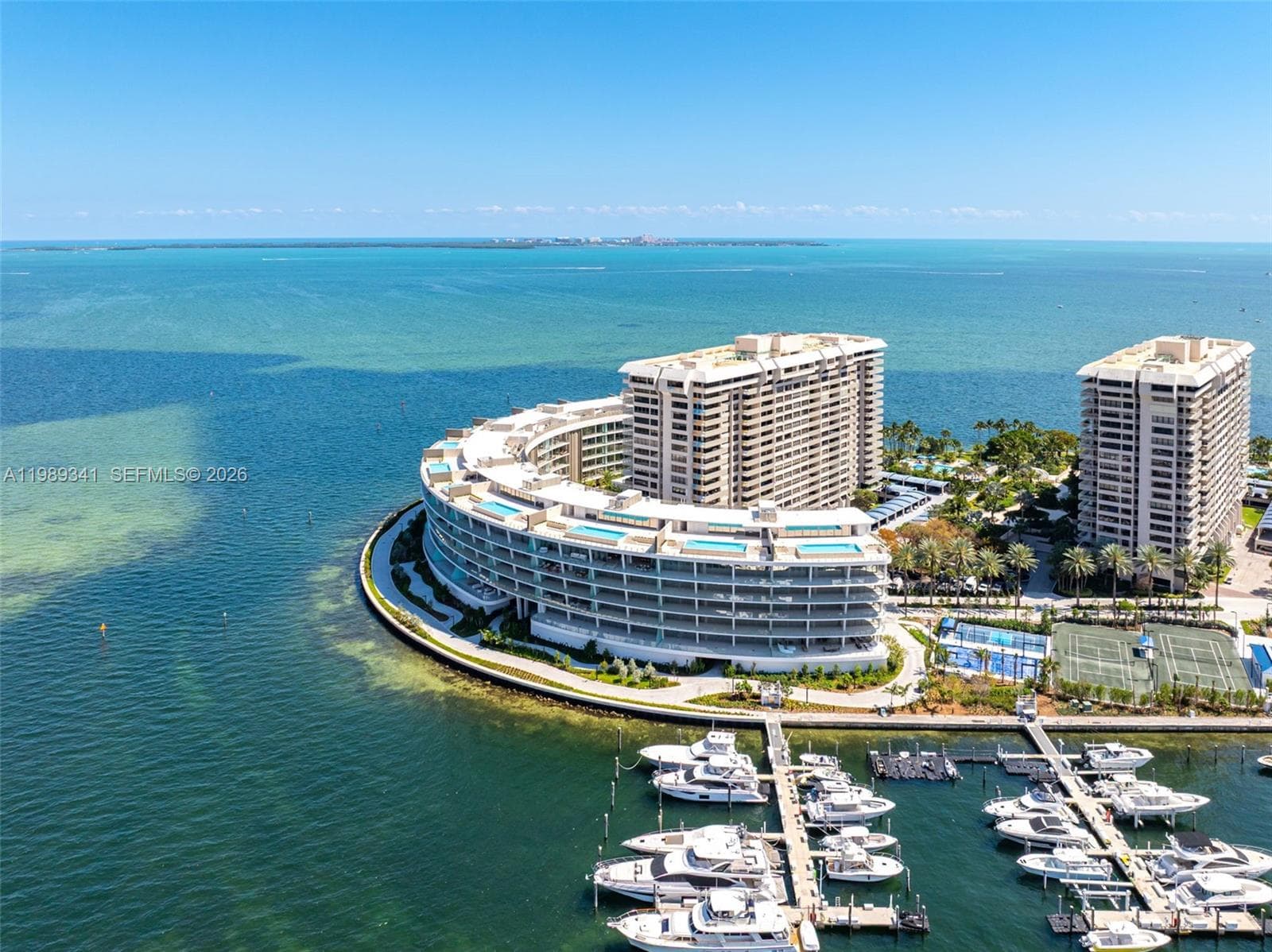 5 Grove Isle Dr, Coconut Grove FL 33131 — 68