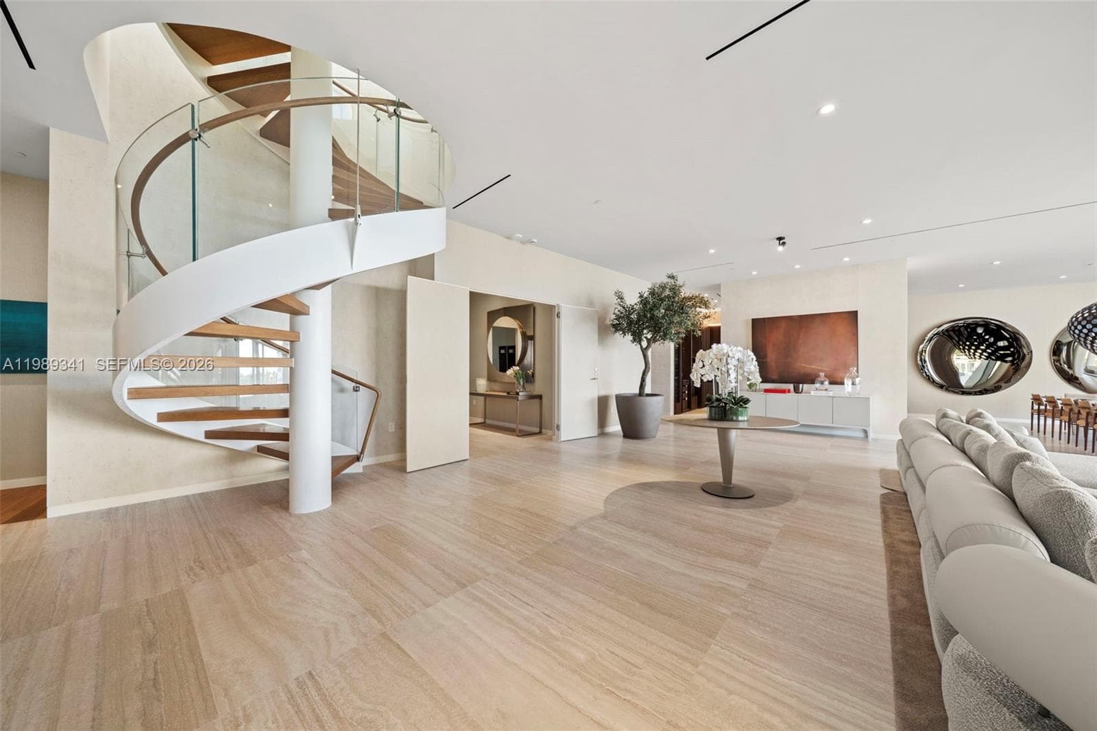 5 Grove Isle Dr, Coconut Grove FL 33131 — 25