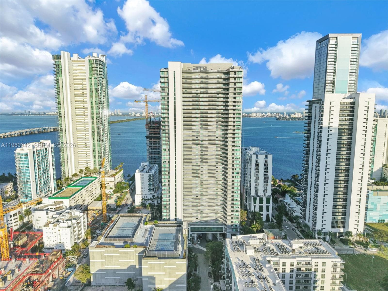 460 NE 28th St # 601, Miami FL 33137 — 20