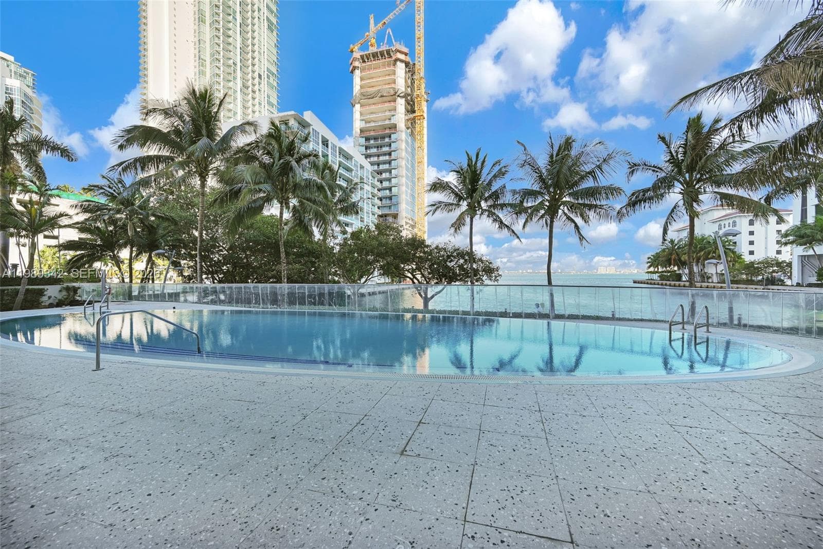 460 NE 28th St # 601, Miami FL 33137 — 33