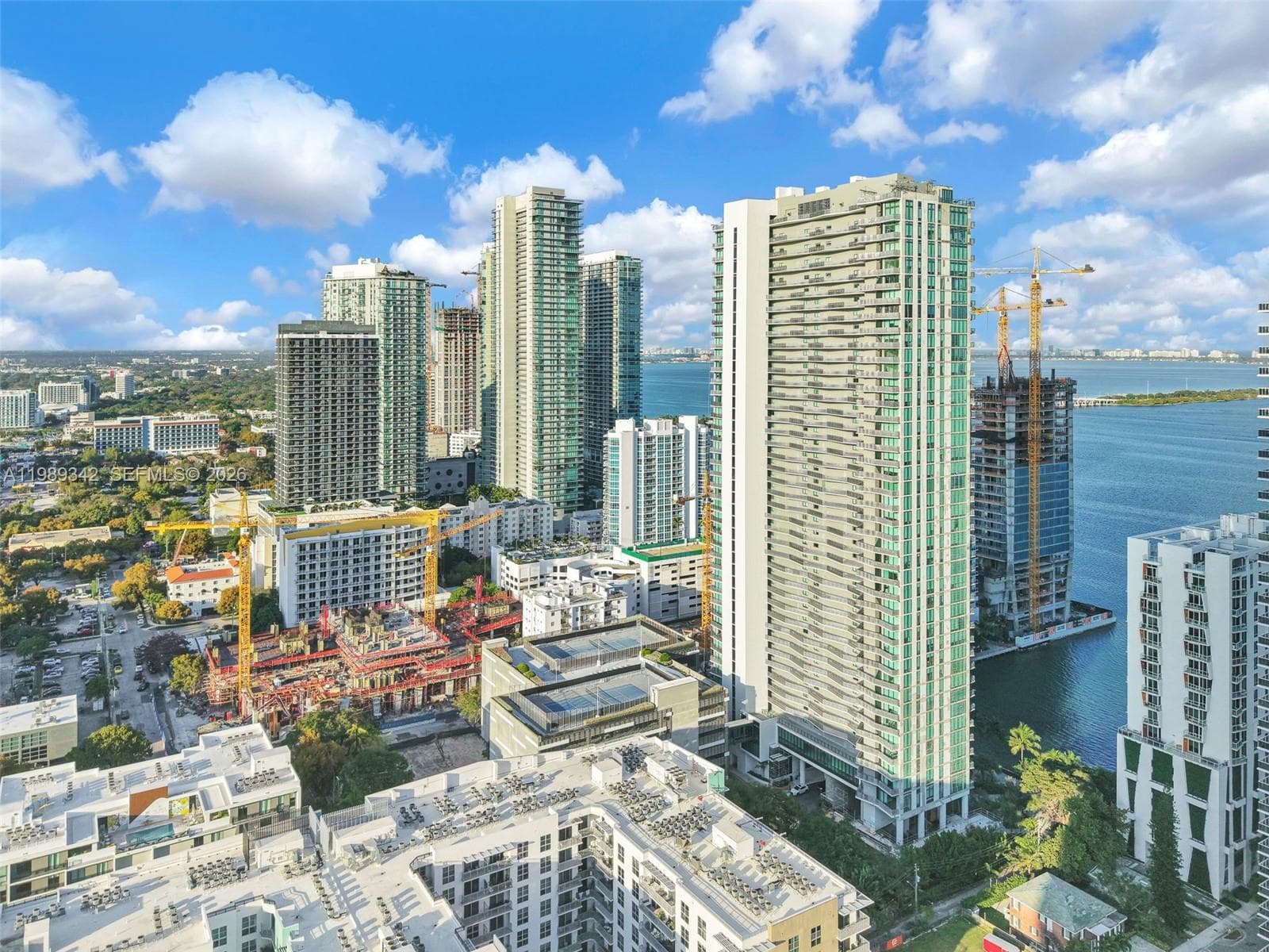 460 NE 28th St # 601, Miami FL 33137 — 21