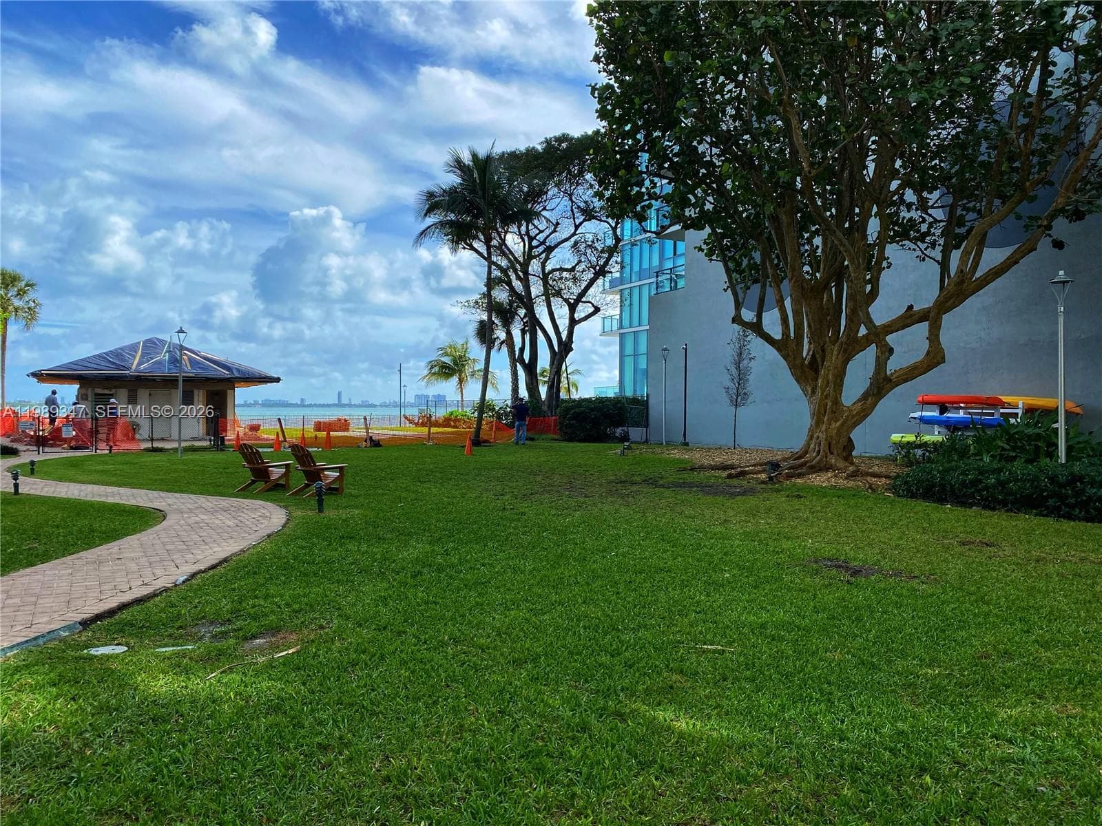 3301 NE 5th AVE # 1212, Miami FL 33137 — 27