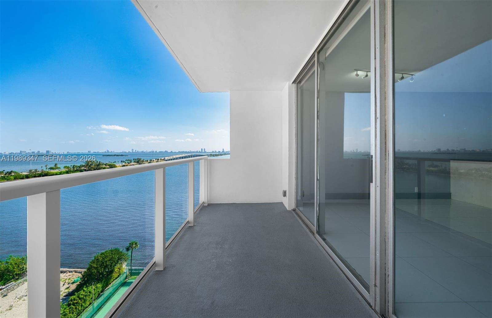 3301 NE 5th AVE # 1212, Miami FL 33137 — 18