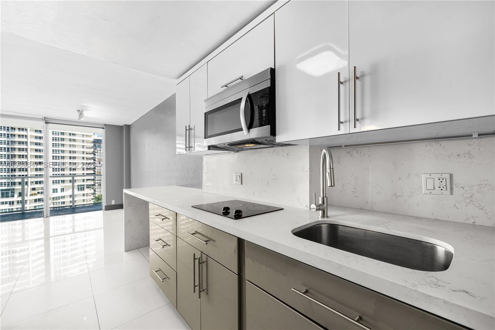 3301 NE 5th AVE # 1212, Miami FL 33137 — 8