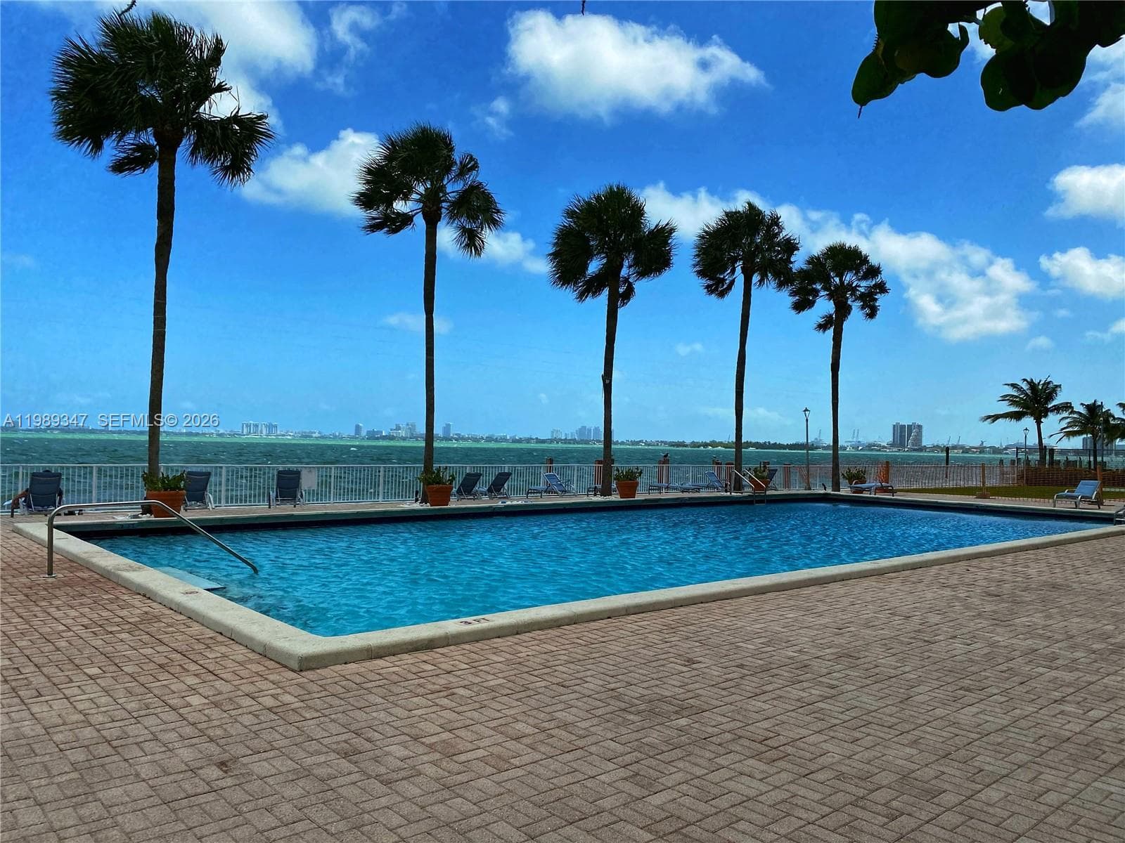 3301 NE 5th AVE # 1212, Miami FL 33137 — 25