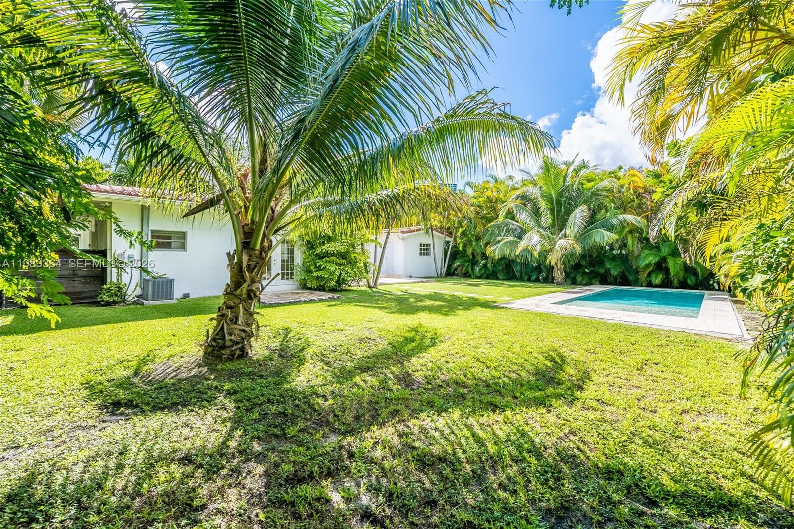 4160 Bay Point Rd, Miami FL 33137 — 57