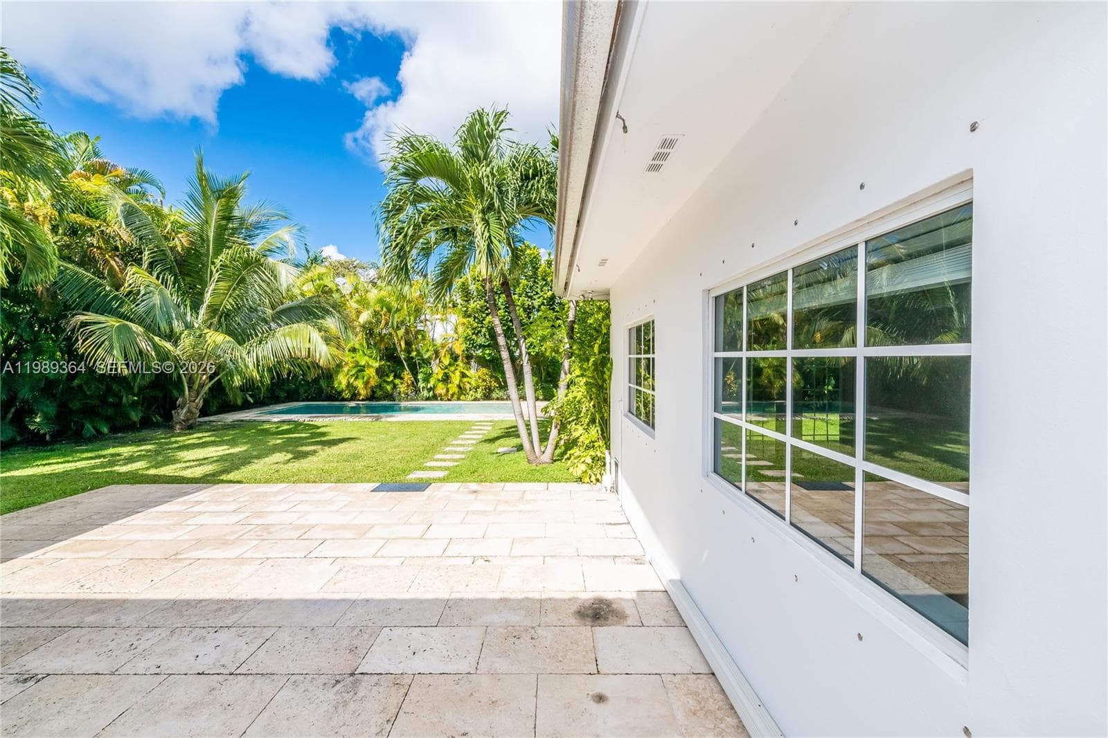 4160 Bay Point Rd, Miami FL 33137 — 51