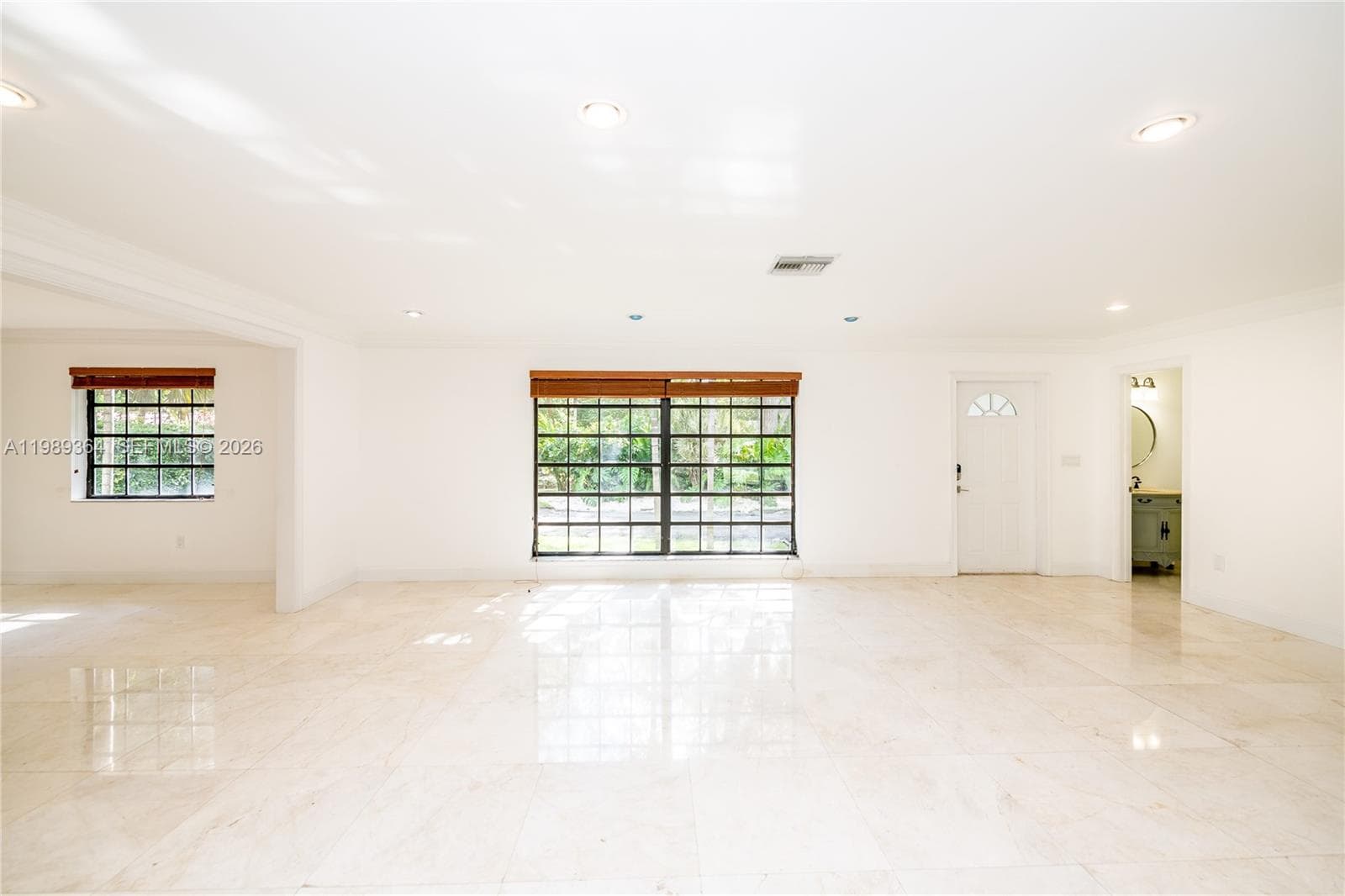 4160 Bay Point Rd, Miami FL 33137 — 15