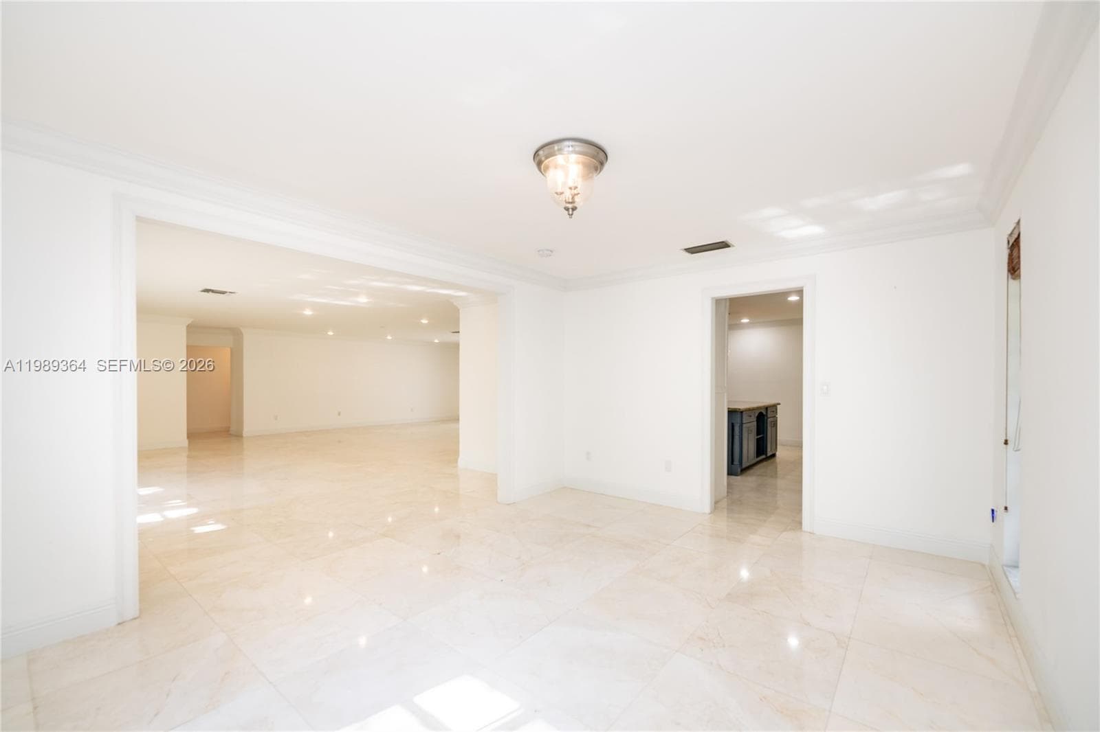 4160 Bay Point Rd, Miami FL 33137 — 11