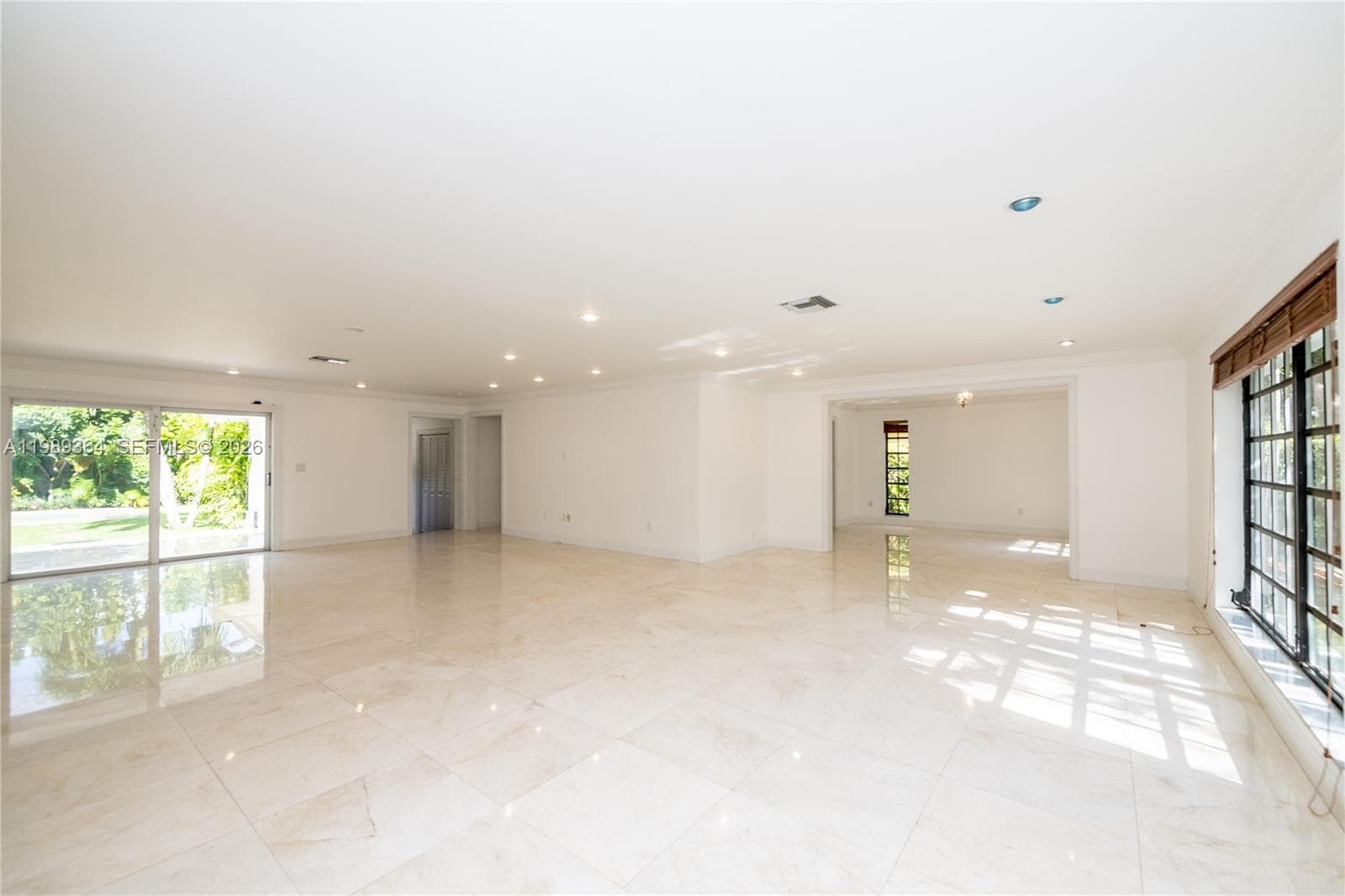 4160 Bay Point Rd, Miami FL 33137 — 8