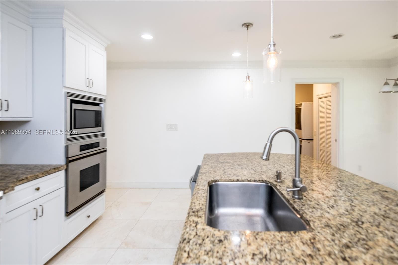 4160 Bay Point Rd, Miami FL 33137 — 25
