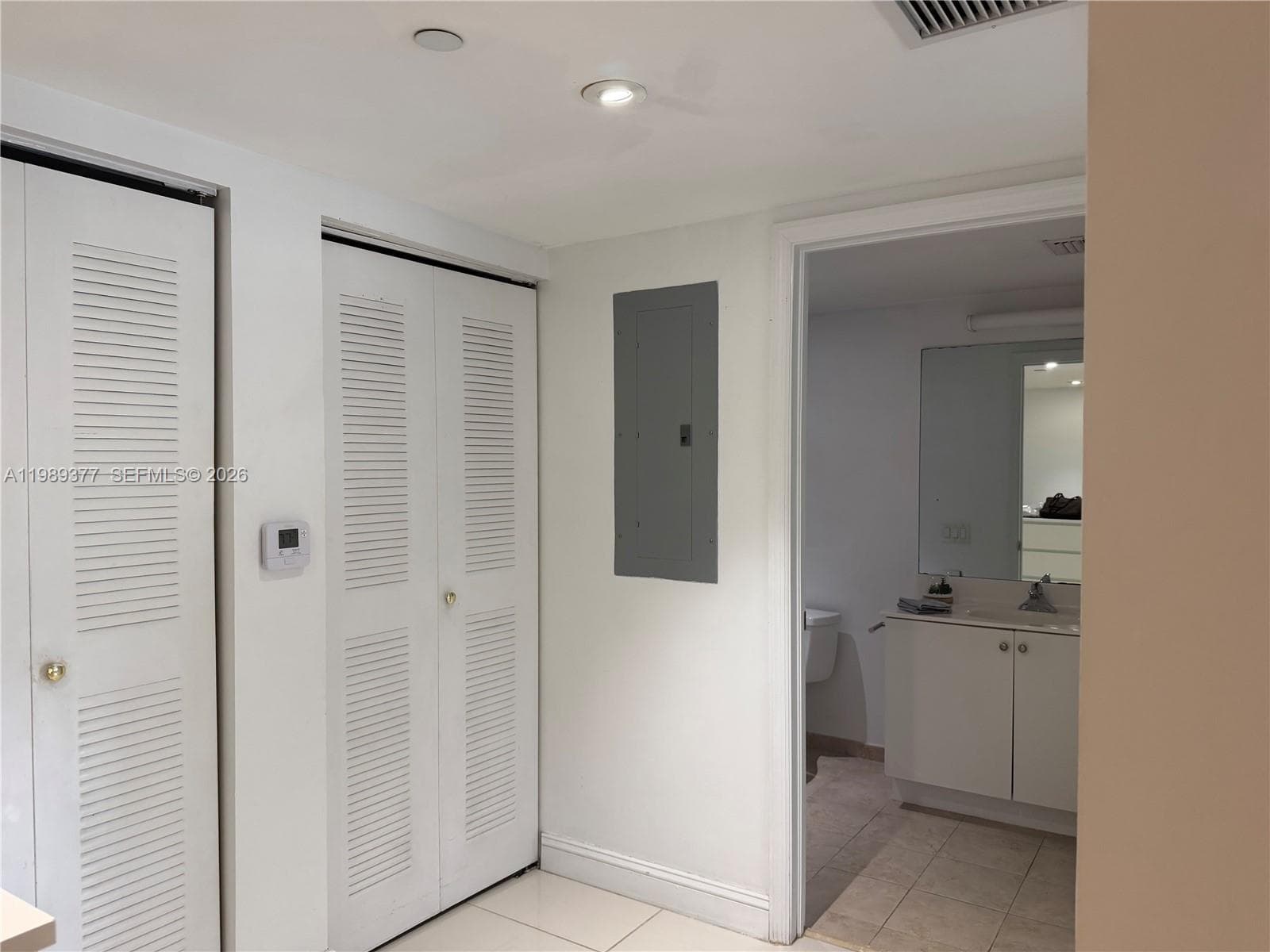 111 E Flagler St # 606, Miami FL 33131 — 10