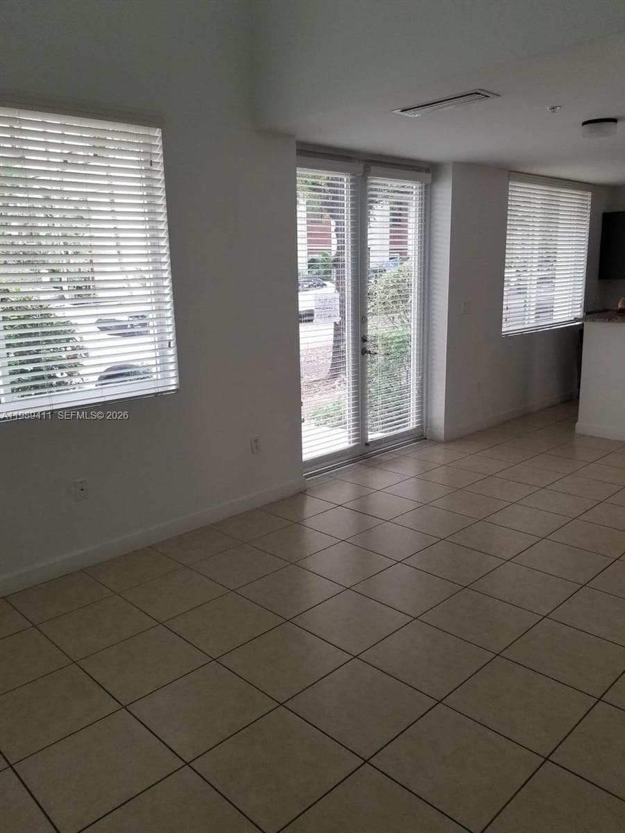 40 Calabria Ave # 101, Coral Gables FL 33134 — 4