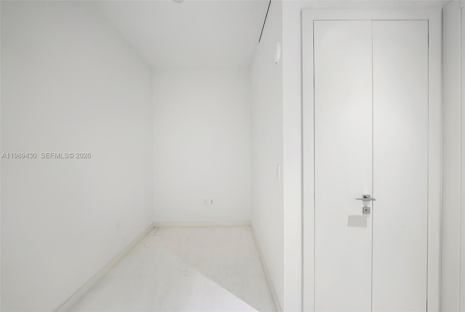 300 Biscayne Blvd Way # 1904C, Miami FL 33131 — 33