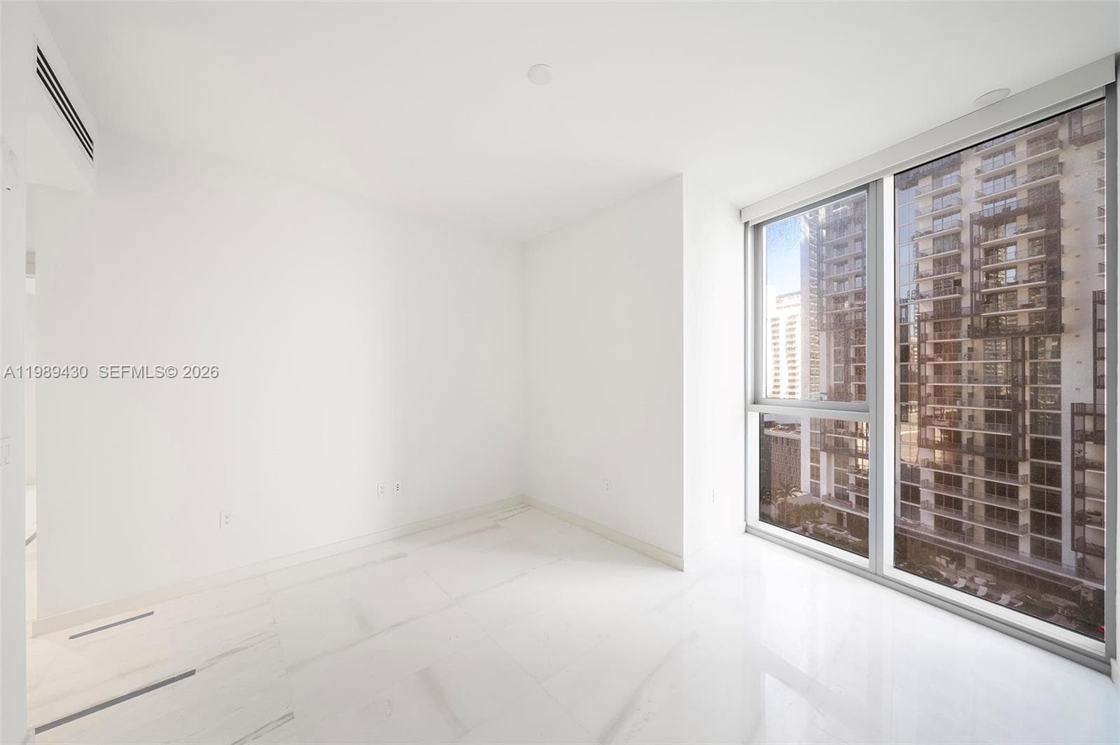 300 Biscayne Blvd Way # 1904C, Miami FL 33131 — 45